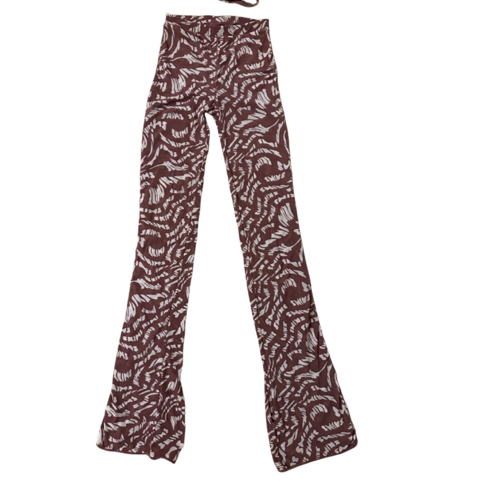 SKIMS Summer Mesh Pant - Raspberry Swirl - Picture 2 of 2